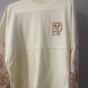 NWT Walt Disney World Spirit Jersey L